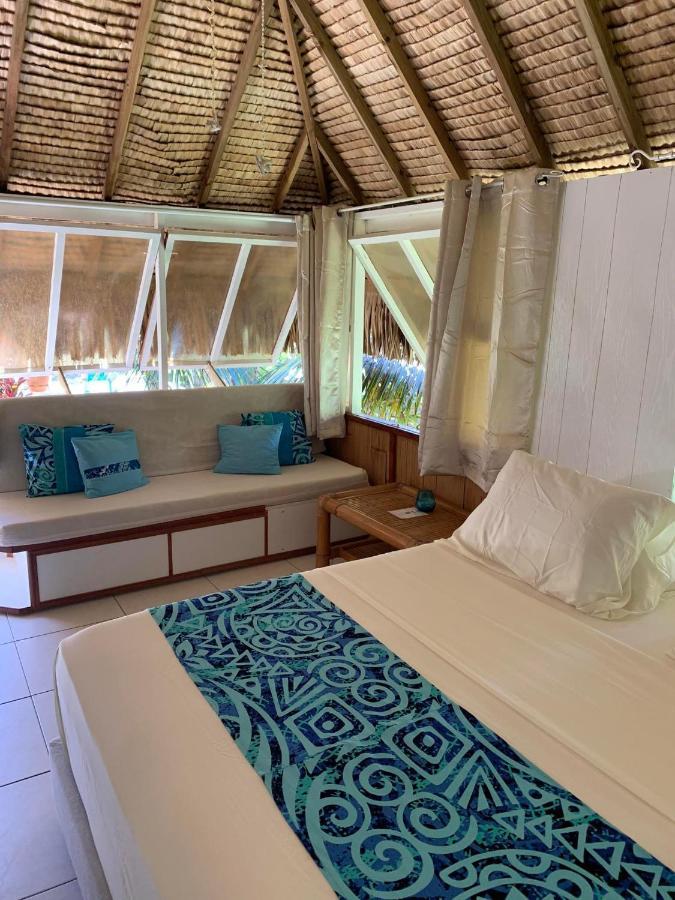 Fare Temanea Hotel Papetoai Ngoại thất bức ảnh